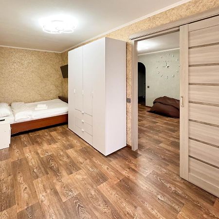 "Domino" 4 Apartments Harkiv Dış mekan fotoğraf